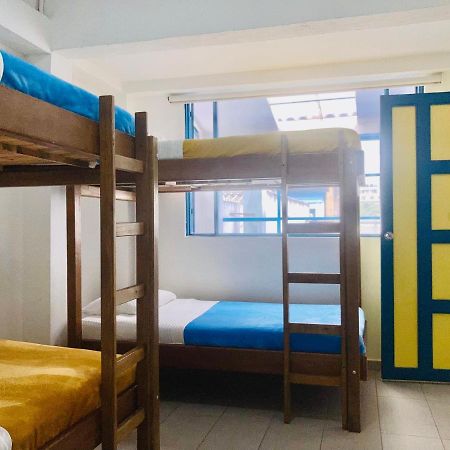 Hostal Casa Lantana La Candelaria Богота Екстер'єр фото