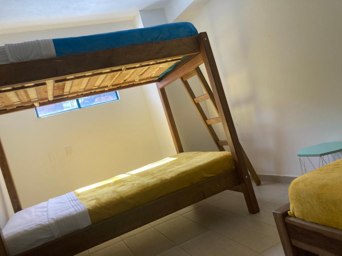Hostal Casa Lantana La Candelaria Богота Екстер'єр фото